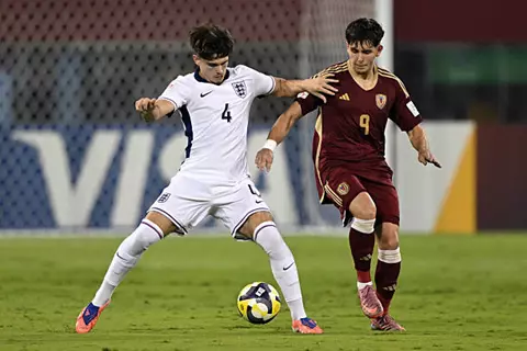 مجموعة مصر.. فنزويلا تقسو على إنجلترا في كأس العالم تحت 17 عاما